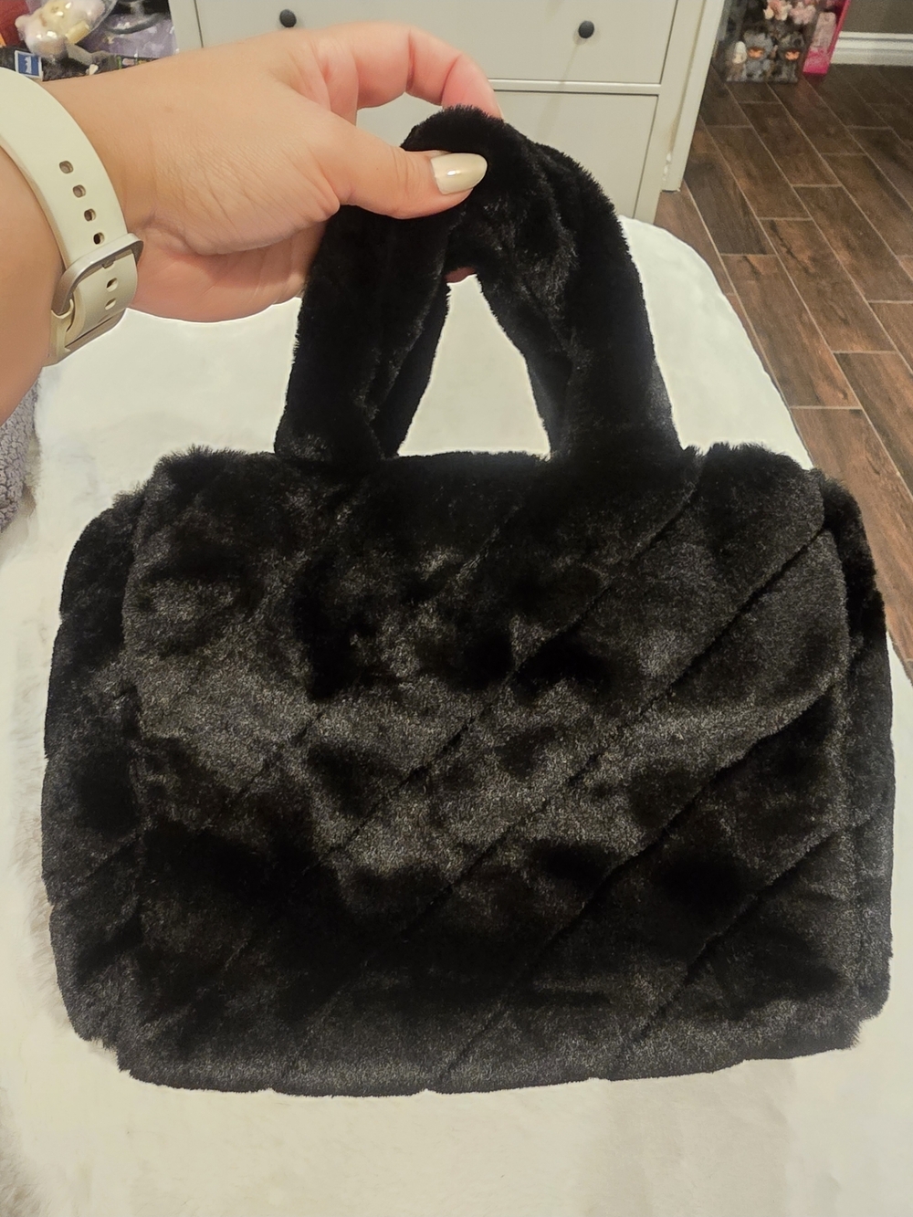 GUESS Black Faux Fur Tote with Gold Logo Accent - Picture 2 of 6